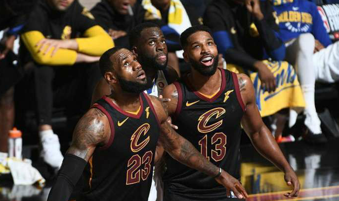 九游体育官网-克里夫兰骑士迎社区盾关键赛，集结日造点机会，管理层满意，纪律约束更严格(克里夫兰骑士官网)